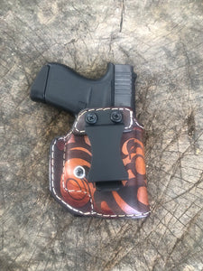 Retention Leather IWB - Scroll Design
